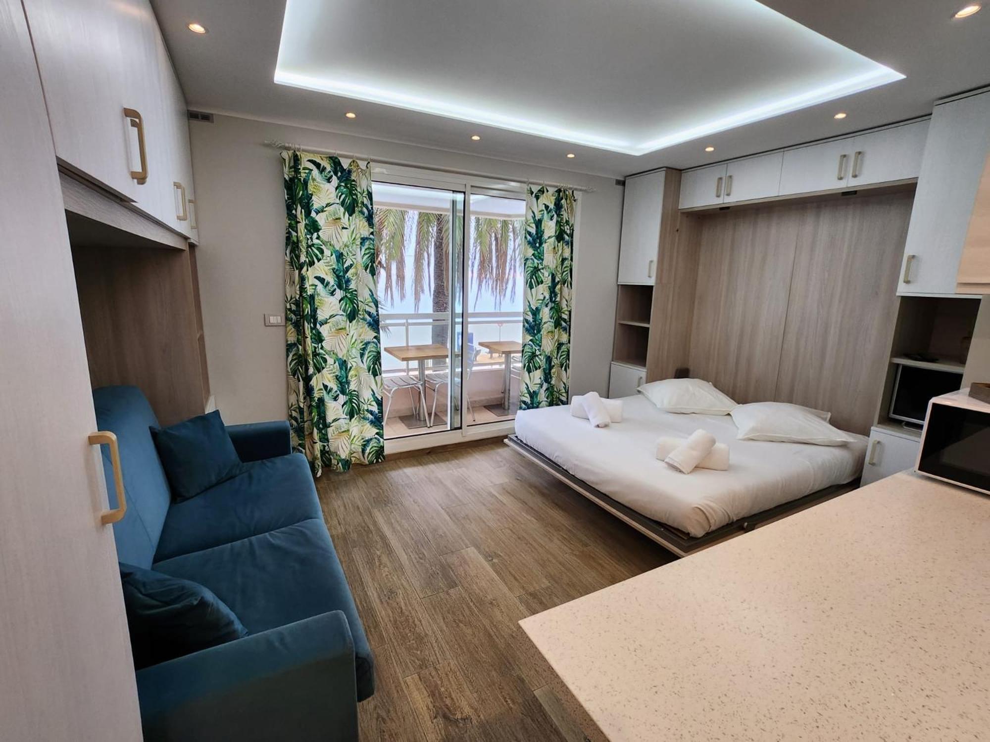 Bluemarine, Studio Vista Mare Menton Exterior foto